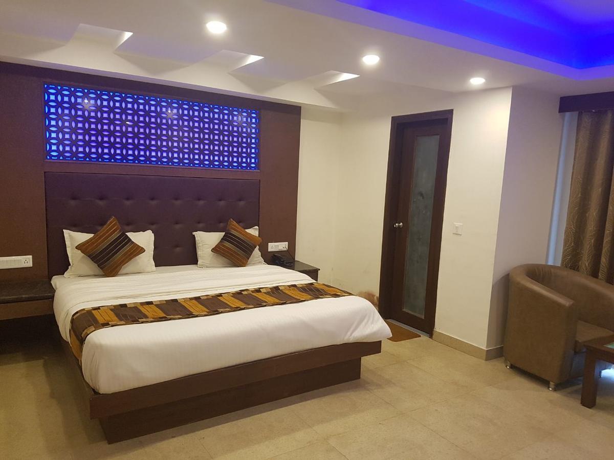 Hotel Hamers International มัสซูรี ภายนอก รูปภาพ