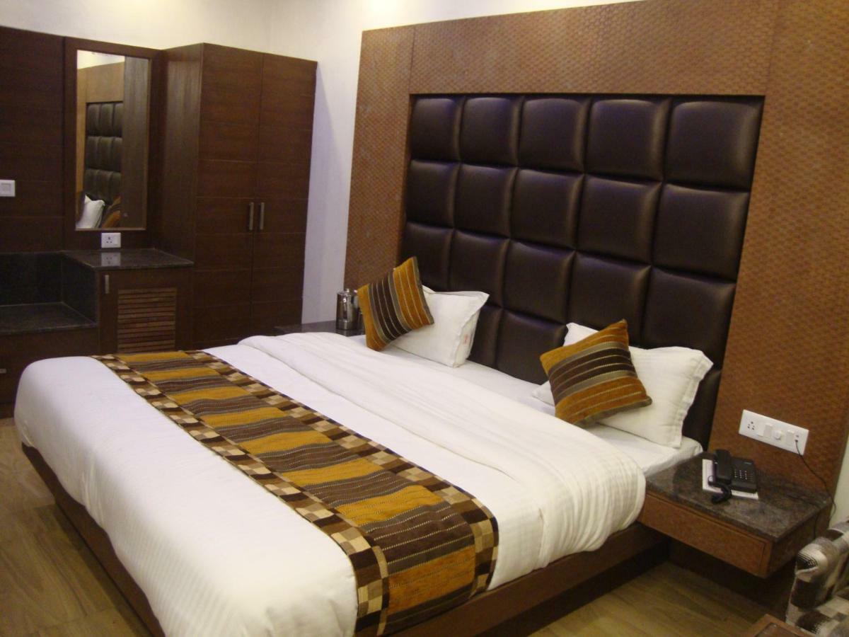 Hotel Hamers International มัสซูรี ภายนอก รูปภาพ