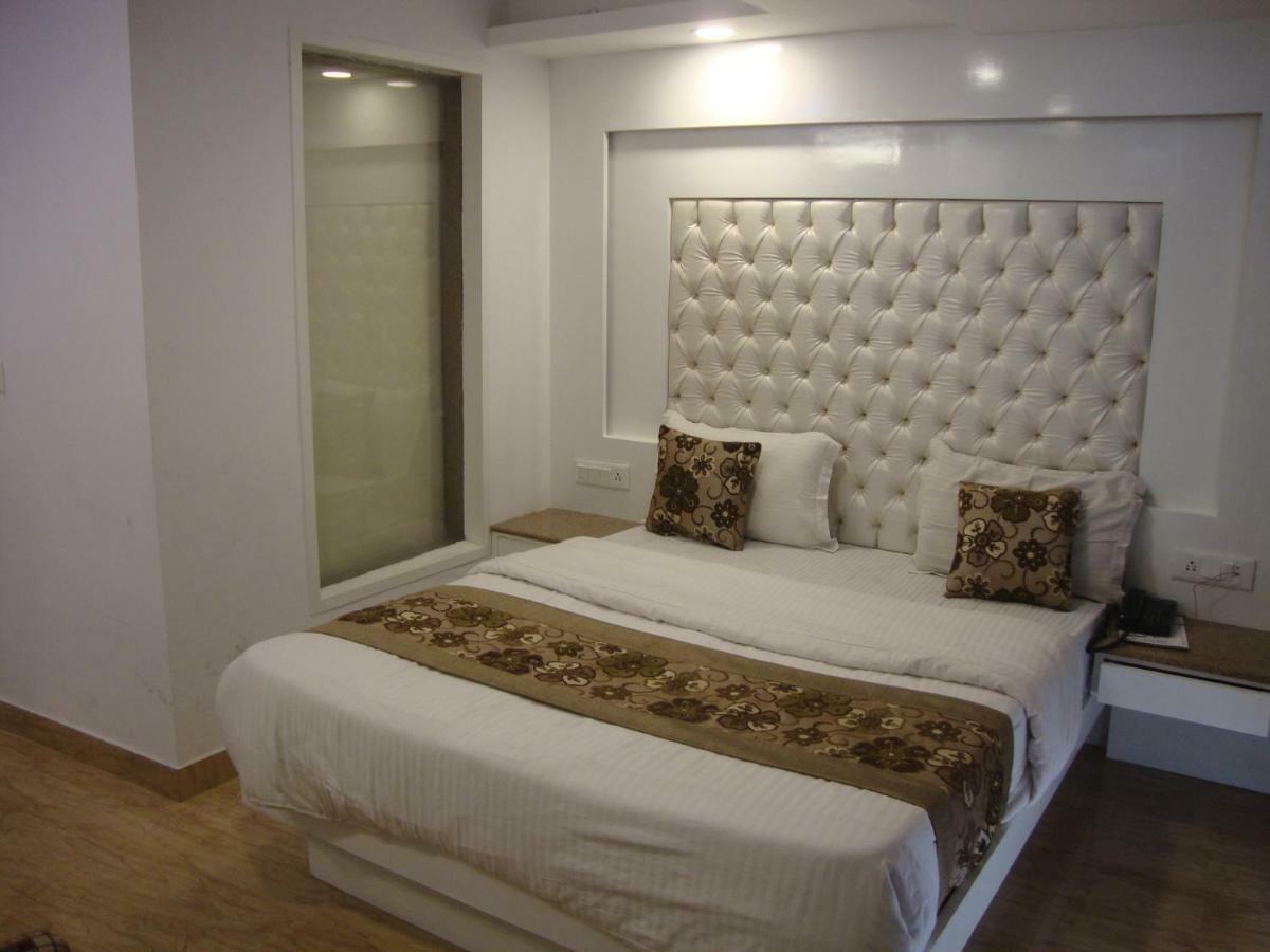 Hotel Hamers International มัสซูรี ภายนอก รูปภาพ